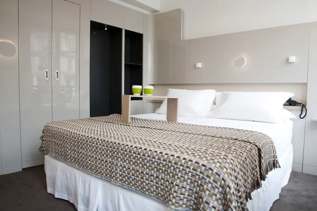 Hotel Le Marcel Paris Gare De L'Est 4*,  Francie