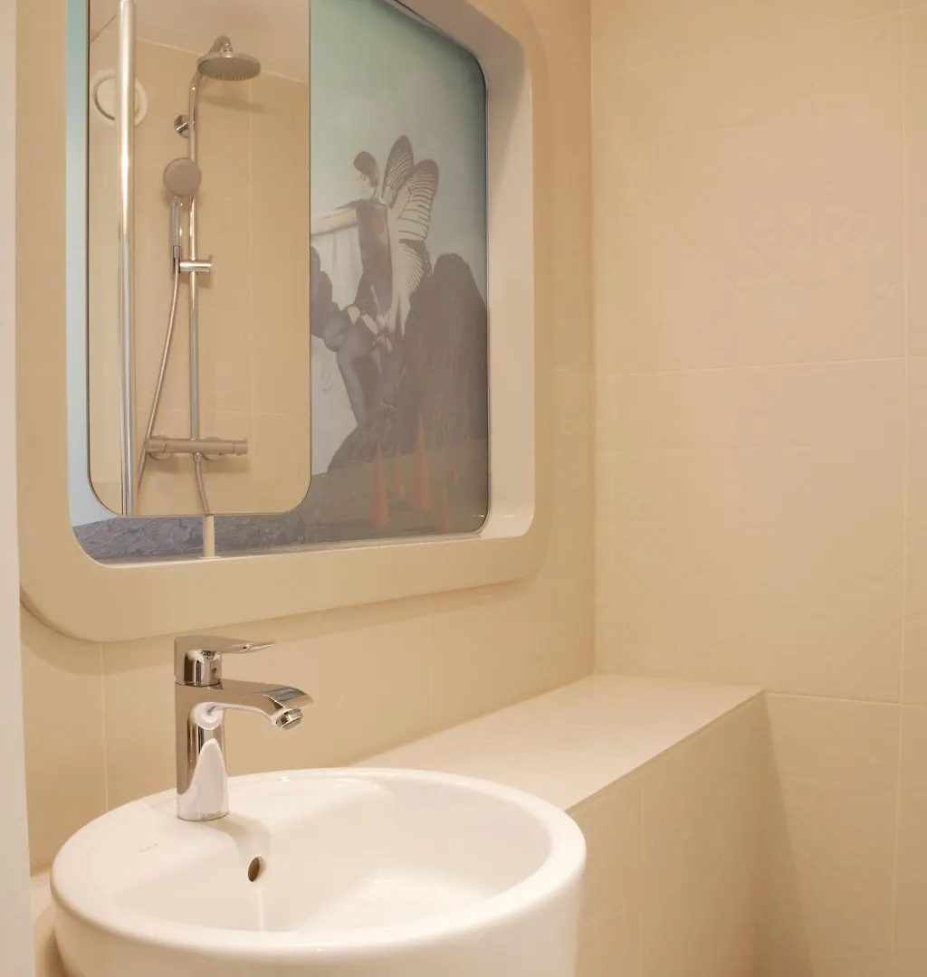 Hotel Le Marcel Paris Gare De L'Est